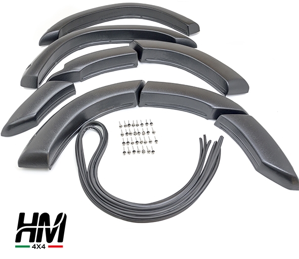 Parafanghi +5 cm per Suzuki Grand Vitara 5 porte fino al 2005 - HM4X4